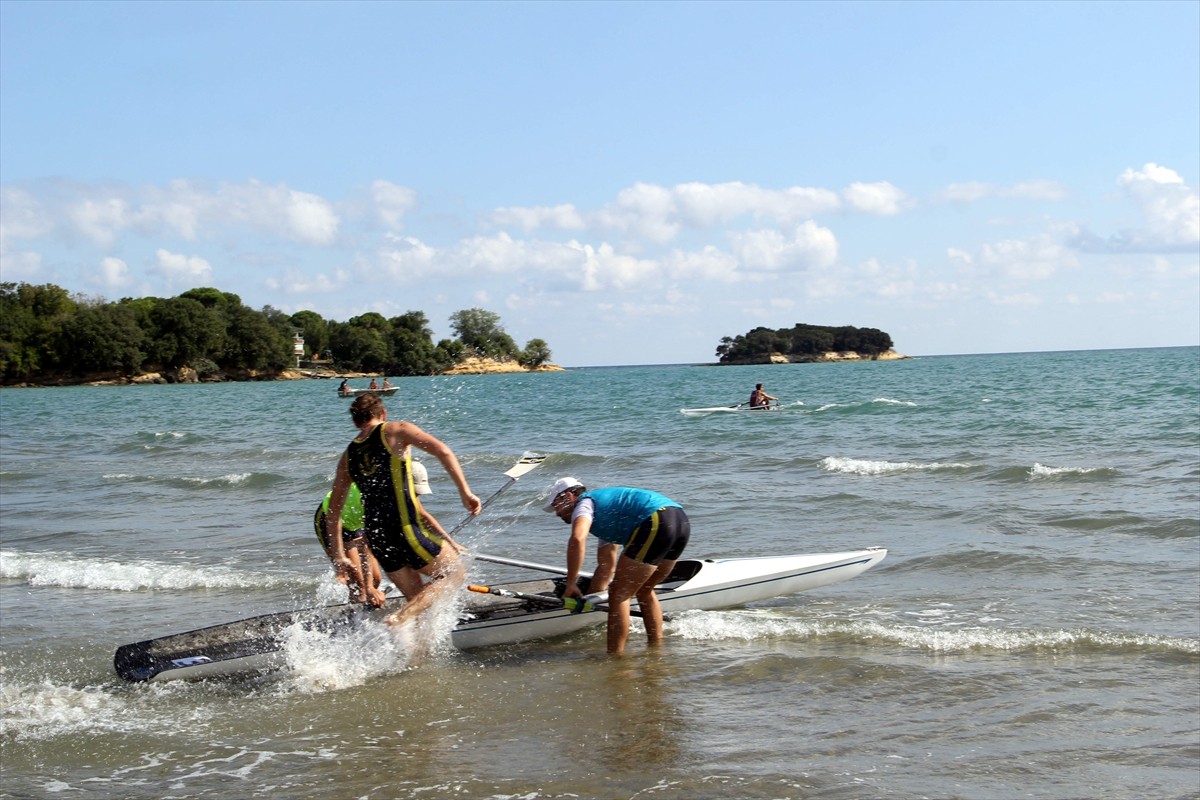 Sanmar Denizcilik Deniz Küreği Türkiye Şampiyonası Sahil Sürat Yarışları, Sinop'ta başladı....