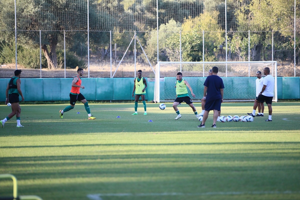 Sipay Bodrum FK, Trendyol Süper Lig'in ilk haftasında sahasında Gaziantep FK ile yapacağı maçı...