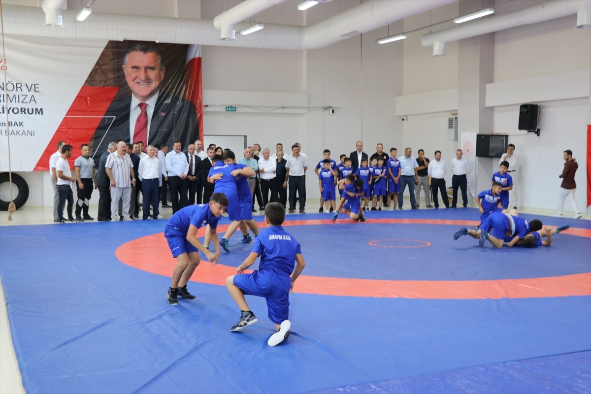 Spor Toto Teşkilat Başkanlığı ile Amasya İl Özel İdaresi arasında reklam karşılığı yapılan...