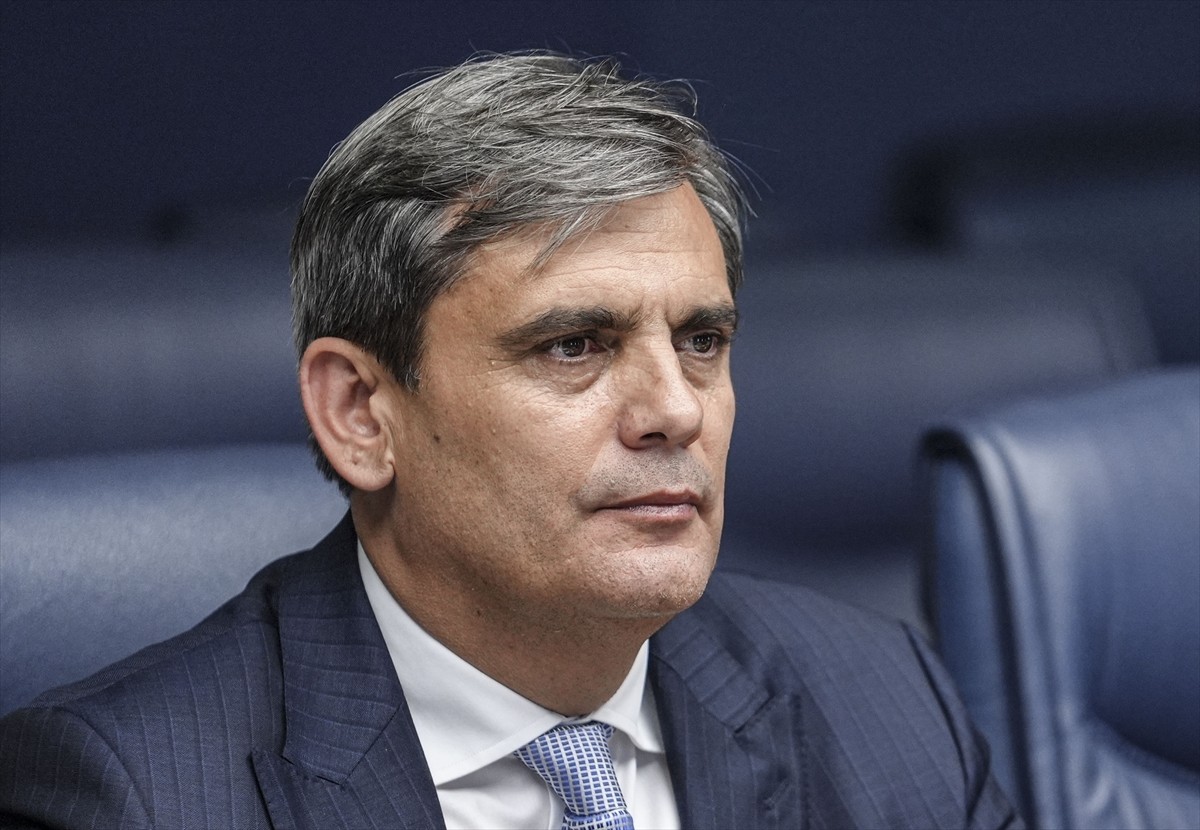 TBMM Dışişleri Komisyonu Başkanı ve AK Parti Ankara Milletvekili Fuat Oktay (solda), Karadağ...