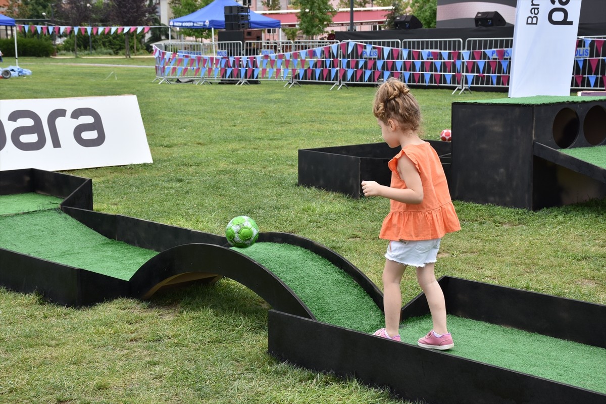 Trabzonspor Kulübü'nün 57'nci kuruluş yıl dönümü dolayısıyla 15 Temmuz Hürriyet ve Şehitler...