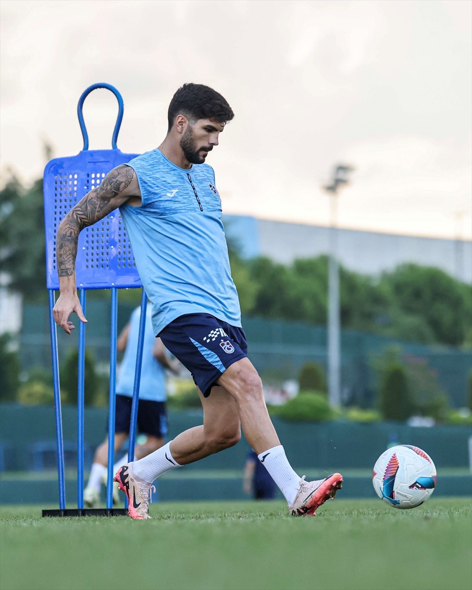 Trabzonspor, UEFA Avrupa Ligi 3. eleme turunda 8 Ağustos Perşembe günü sahasında Avusturya'nın...