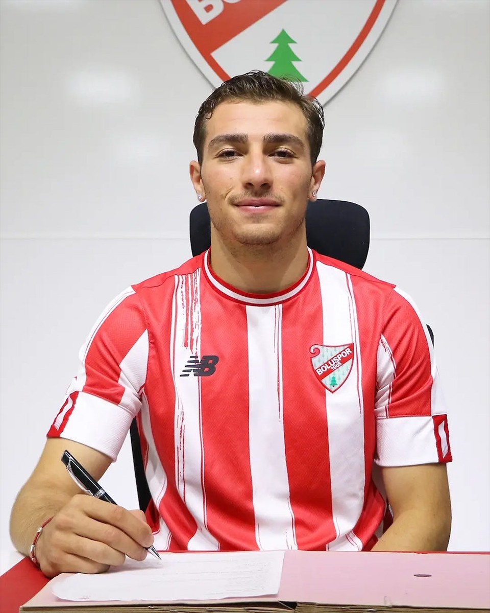 Trendyol 1. Lig ekibi Boluspor, Galatasaray'dan stoper Işık Kaan Arslan'ı kadrosuna kattı.