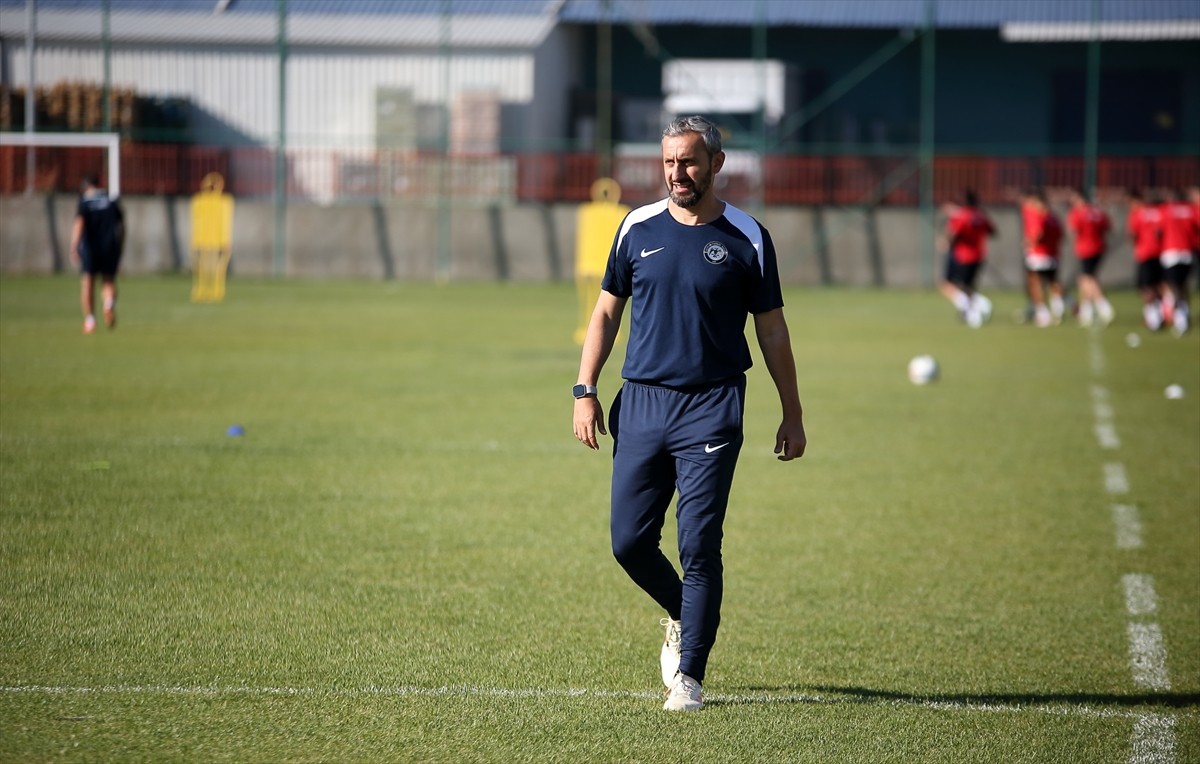 Trendyol 1. Lig ekiplerinden Ahlatcı Çorum FK, bu yıl iyi futbol oynayan, mücadele gücü yüksek bir...