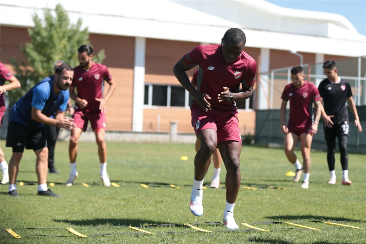 Trendyol 1. Lig ekiplerinden Boluspor, sezonun ikinci haftası deplasmanda oynayacağı...