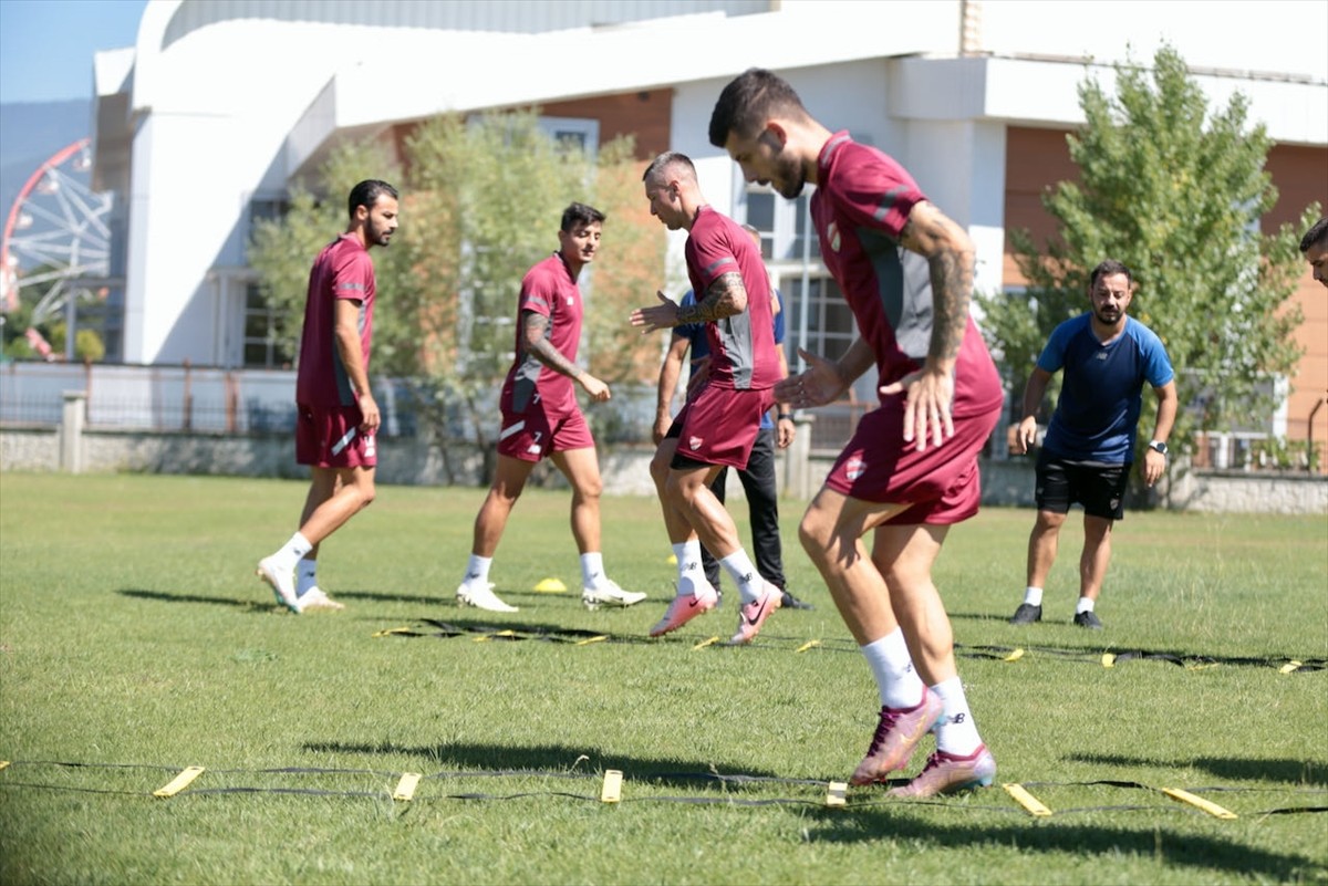 Trendyol 1. Lig ekiplerinden Boluspor, sezonun ikinci haftası deplasmanda oynayacağı...