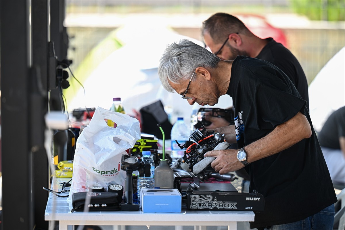 Türkiye Onroad Şampiyonasının (TORC) üçüncü etabı Afyonkarahisar'da gerçekleştirildi. Yaklaşık 40...