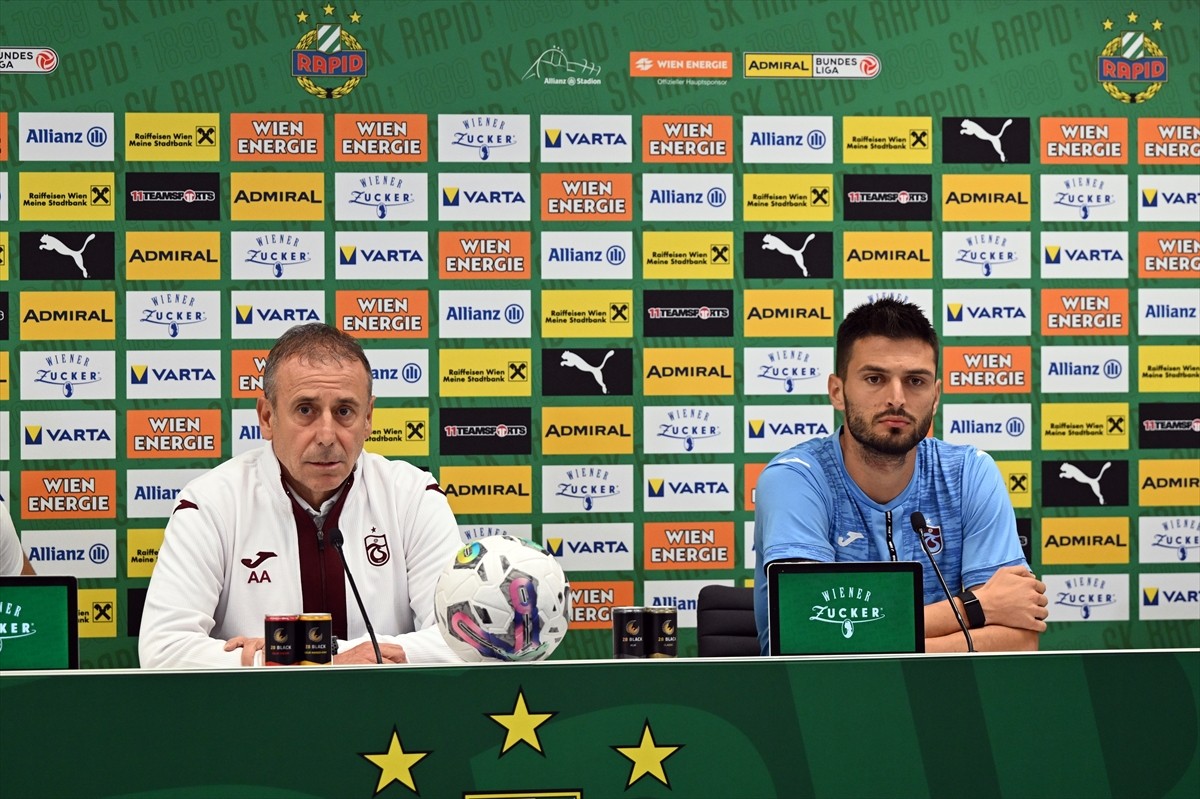 UEFA Avrupa Ligi 3. eleme turu rövanş maçında Rapid Wien ile karşılaşacak Trabzonspor'un Teknik...
