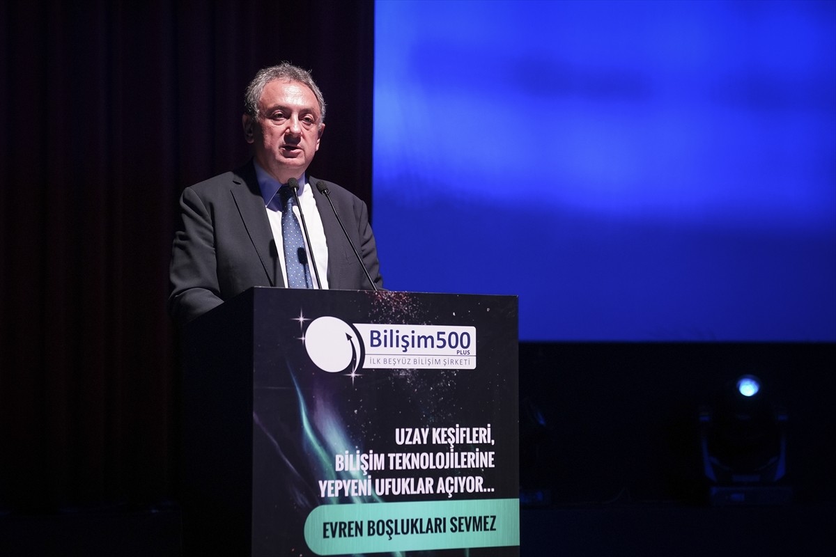 Ulaştırma ve Altyapı Bakan Yardımcısı Ömer Fatih Sayan, "Bilişim 500 Araştırma" sonuçlarının...