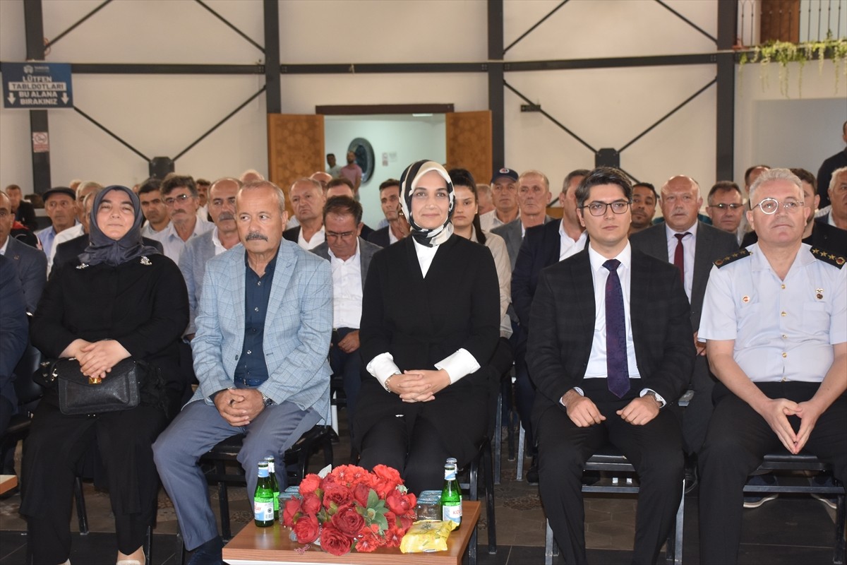 Afyonkarahisar'ın Sinanpaşa ilçesinde, Türkiye, Avrupa ve Dünya şampiyonalarında derece elde eden...