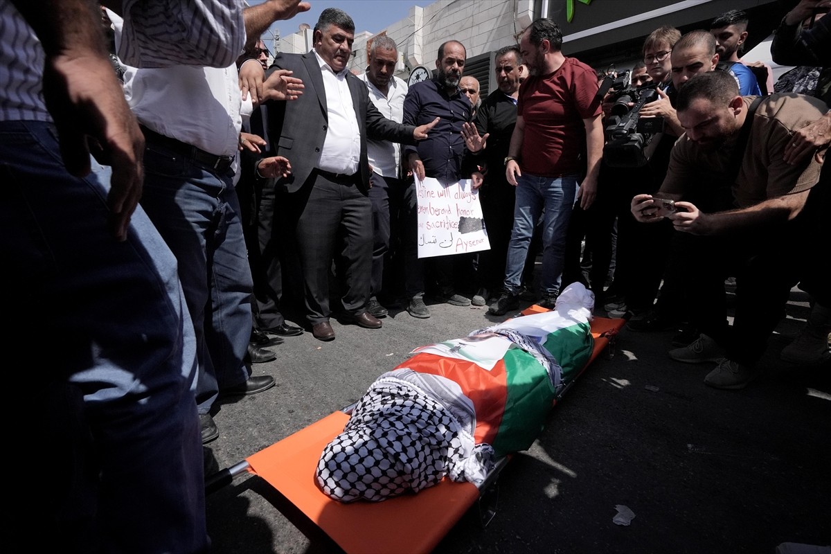 İşgal altındaki Batı Şeria'nın Beyta beldesinde İsrail askerlerince öldürülen Türk aktivist...