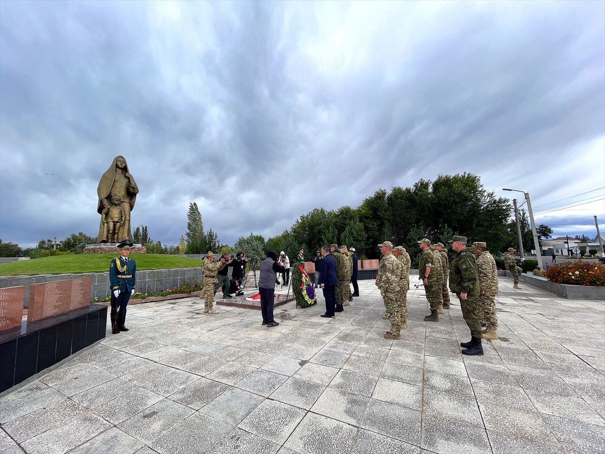 Kırgızistan'da, Kolektif Güvenlik Anlaşması Örgütü (KGAÖ) Toplu Hızlı Mukabele Kuvvetlerinin...