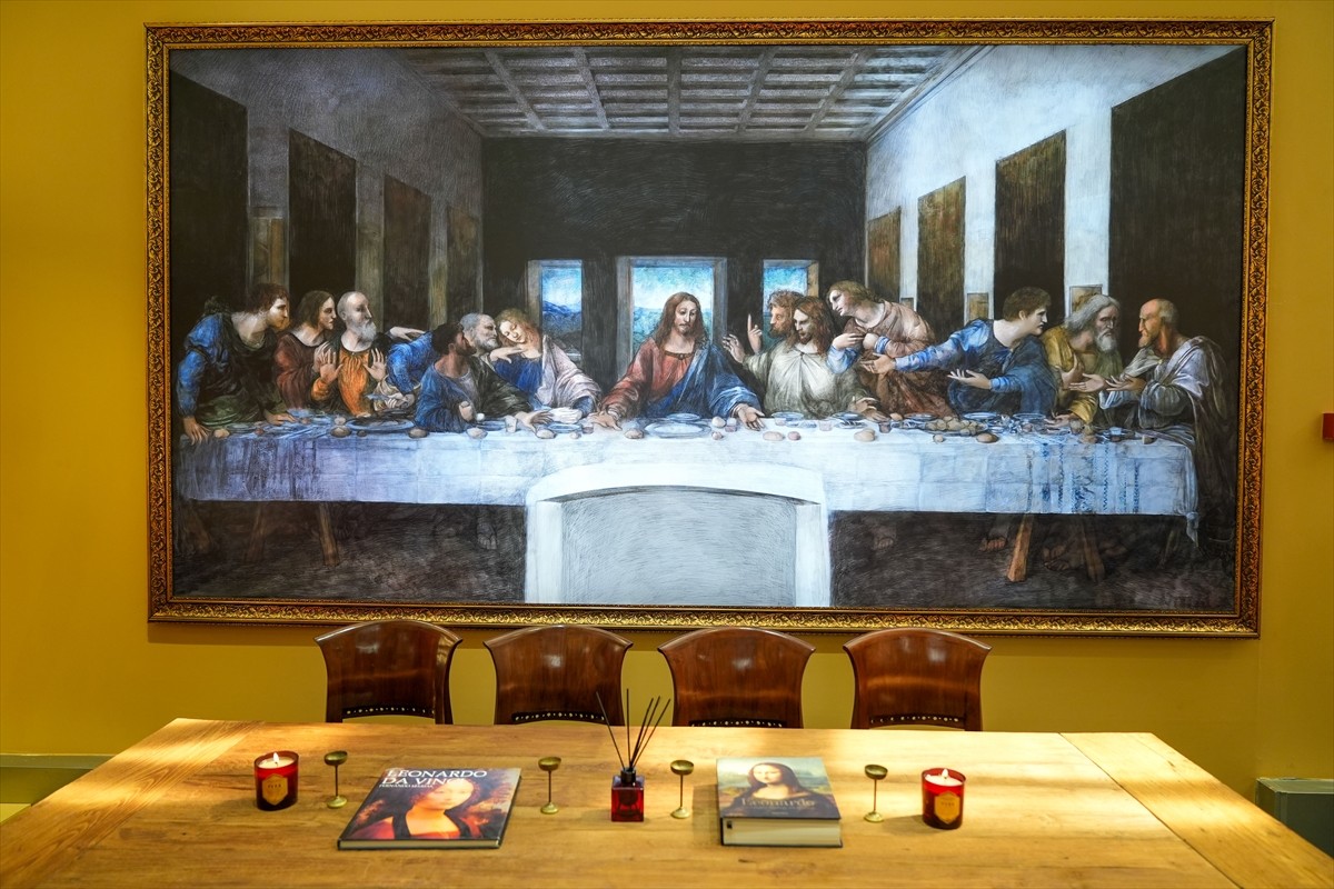 Kültür ve Turizm Bakanı Mehmet Nuri Ersoy (ortada), İstanbul Kültür Yolu Festivali kapsamında...