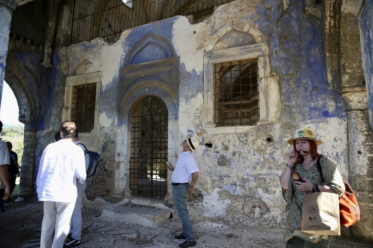 Muğla'nın Fethiye ilçesinde bu yıl ikincisi düzenlenen Fethiye Uluslararası Gastronomi Kültür ve...