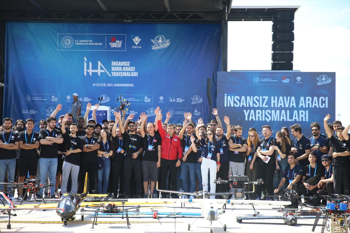 TEKNOFEST Yönetim Kurulu ve Türkiye Teknoloji Takımı Vakfı Mütevelli Heyeti Başkanı Selçuk...