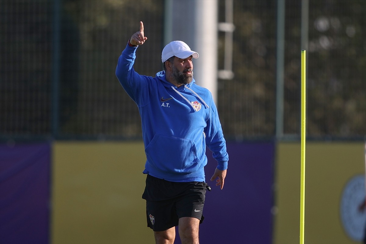 Trendyol Süper Lig'in 6. haftasında Beşiktaş ile deplasmanda karşılaşacak ikas Eyüpspor...