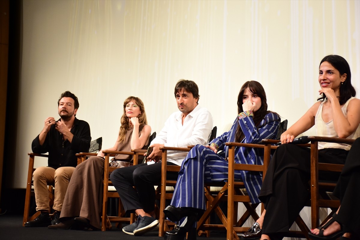 61. Uluslararası Antalya Altın Portakal Film Festivali kapsamında, "Savrulan Zaman" filminin...