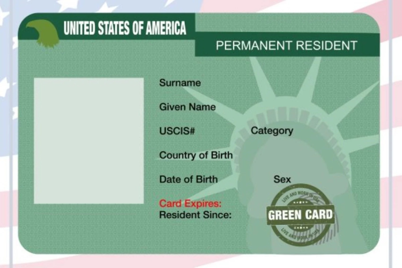 Amerika'da İkamet Etmek İçin Green Card Nedir ve Green Card Almak Başvurusu Nasıl Yapılır