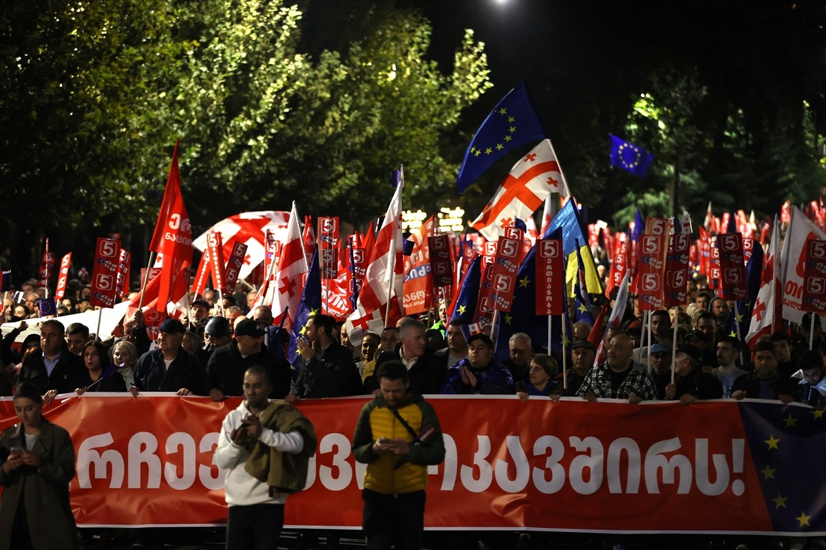 Gürcistan'da Avrupa Birliği'ne Destek Yürüyüşü