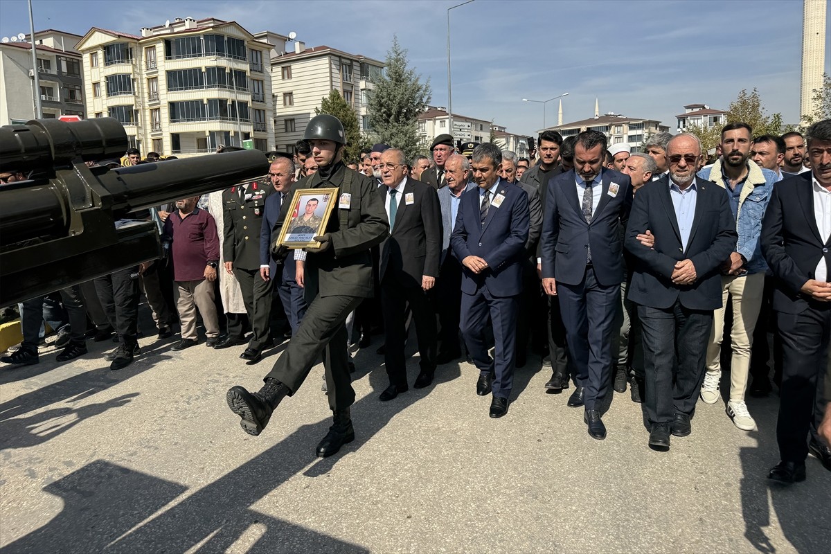 Pençe-Kilit Operasyonu bölgesinde bölücü terör örgütü mensuplarınca yapılan taciz atışı sonucu...