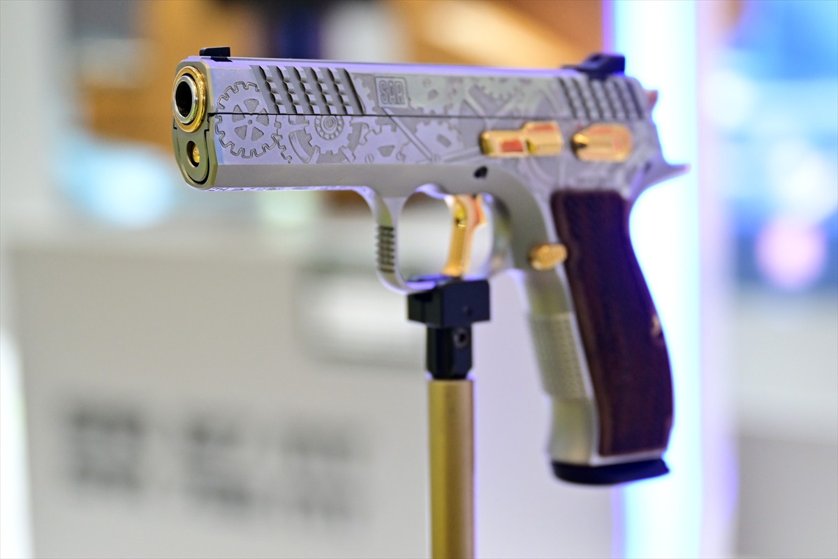 Türkiye'nin ve Avrupa'nın en büyük sanayi kümelenmesi olan SAHA İstanbul tarafından...