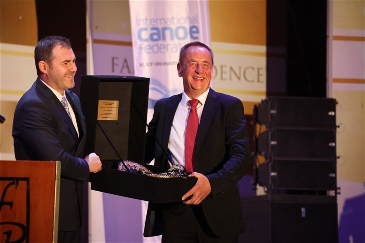 Uluslararası Kano Federasyonunun (ICF) olağan kongresi, Antalya'da yapıldı. Türkiye Kano...