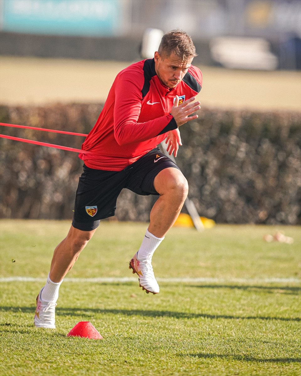 Bellona Kayserispor, Trendyol Süper Lig'in 17. haftasında Galatasaray ile sahasında oynayacağı...