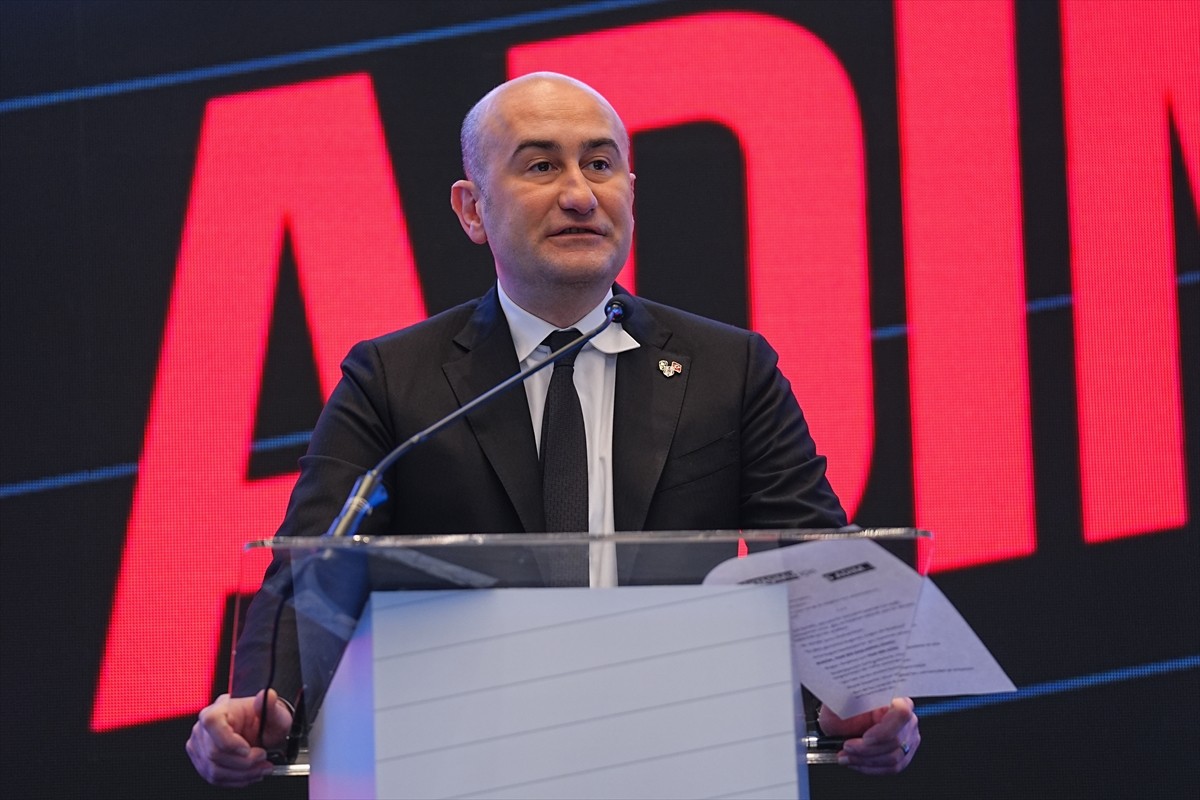 Beşiktaş Kulübü Başkanı ve başkan adayı Hüseyin Yücel, olağanüstü genel kurul öncesi, Hilton...