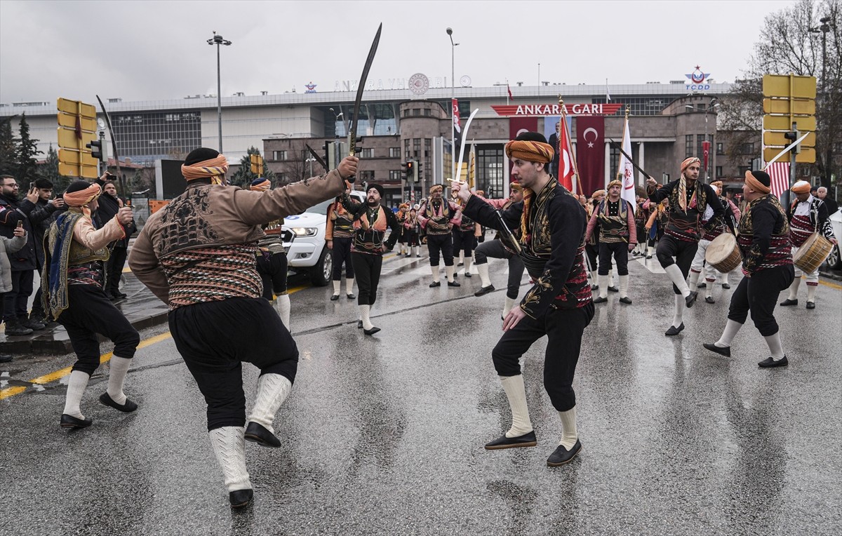 Büyük Önder Mustafa Kemal Atatürk'ün Ankara'ya gelişinin 105'inci yılı dolayısıyla Dikmen'de...