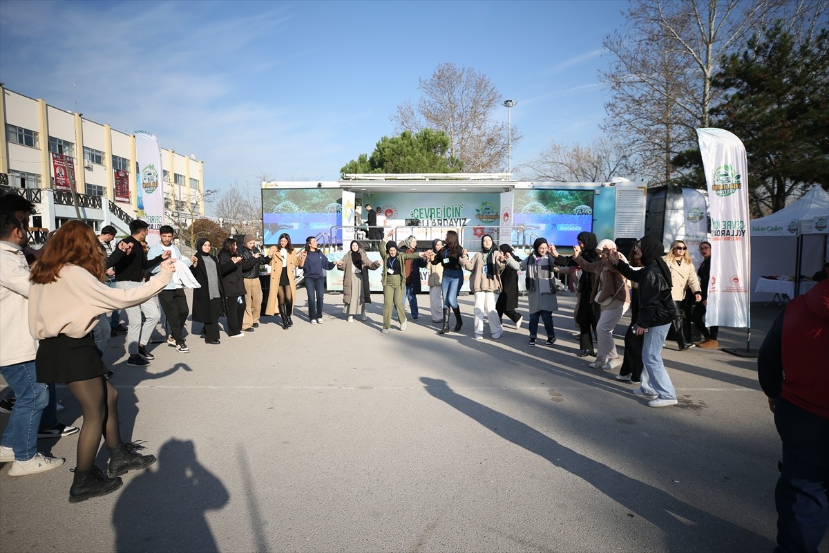 Çevre, Şehircilik ve İklim Değişikliği Bakanlığına bağlı Türkiye Çevre Ajansı tarafından gençlerin...