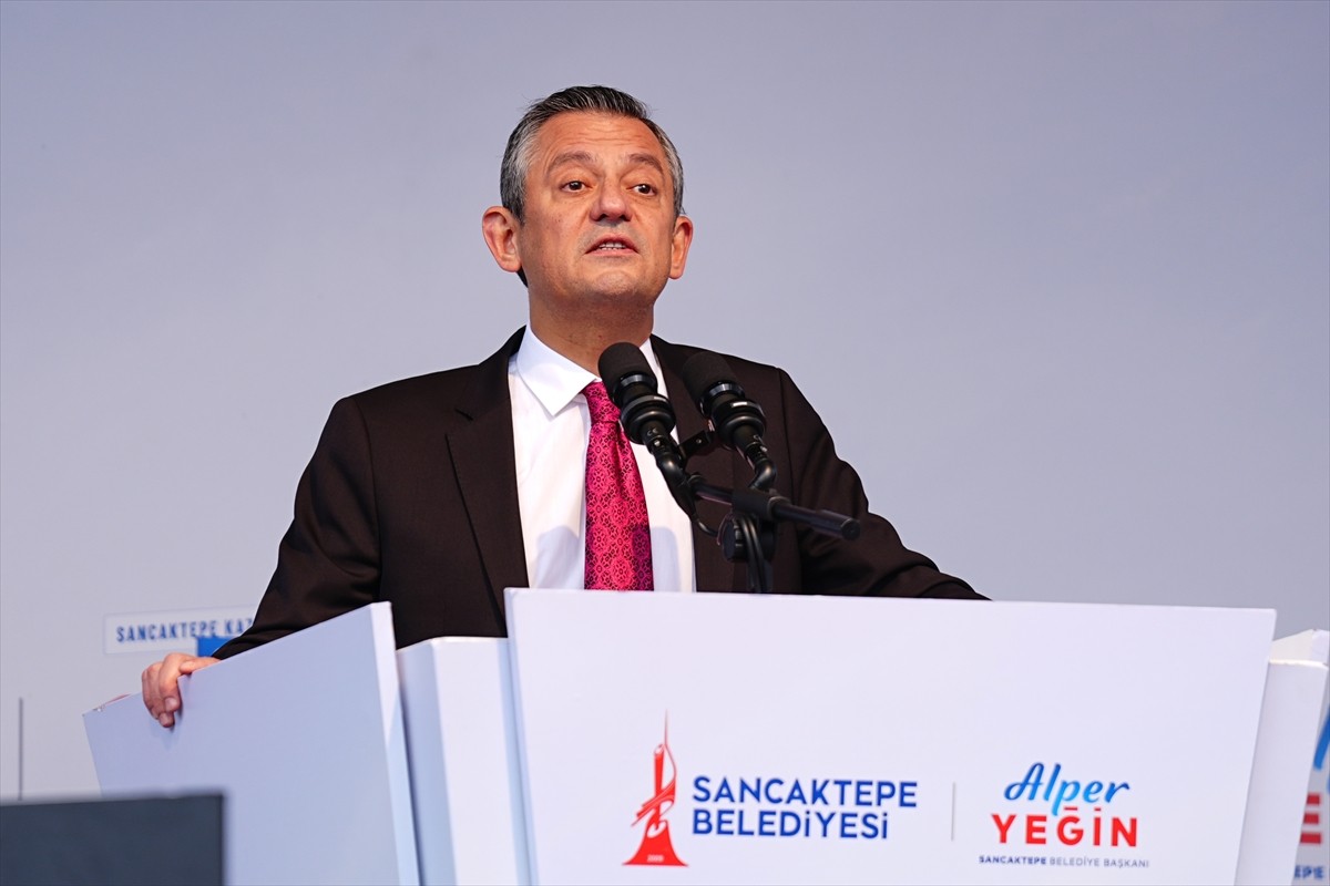 CHP Genel Başkanı Özgür Özel, Sancaktepe Belediyesinin 15 yeni projesinin toplu temel atma...