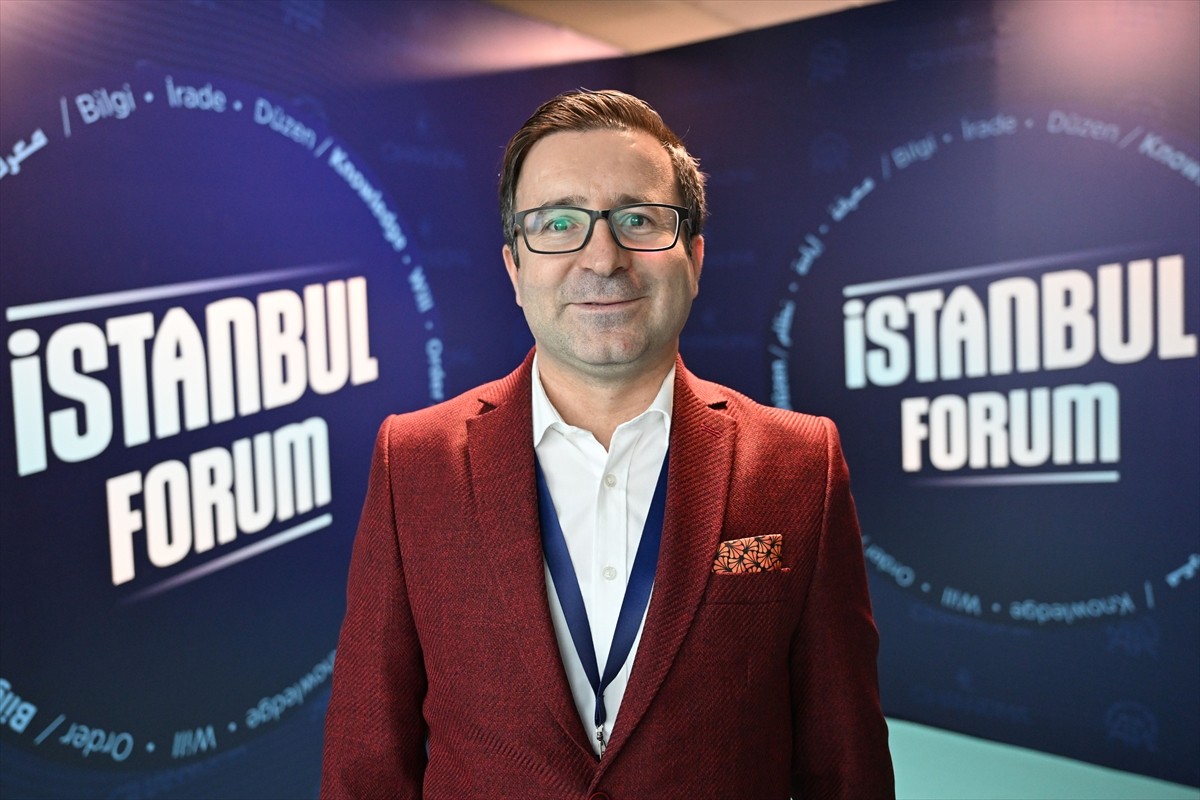 Cihannüma Dayanışma ve İşbirliği Derneğince düzenlenen, Anadolu Ajansının (AA) global iletişim...