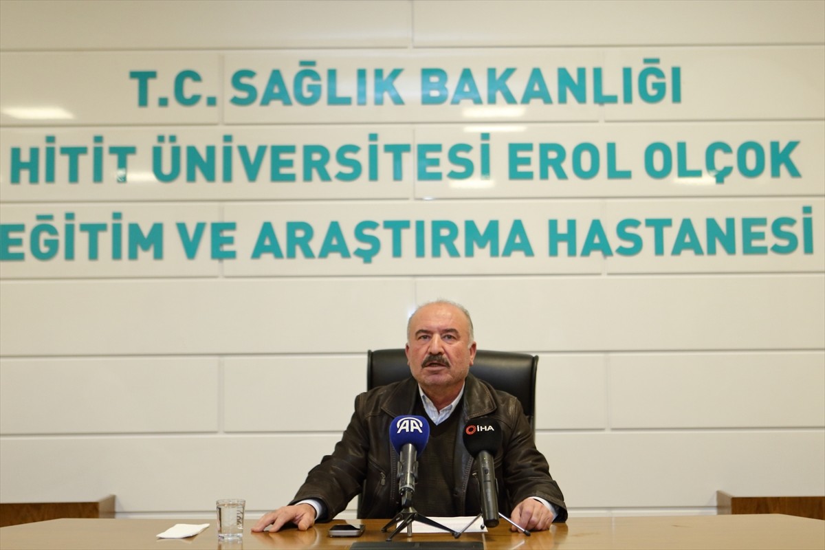 Çorum'un Sungurlu ilçesinde 4 aracın karıştığı zincirleme trafik kazasında, Tokat Belediye Başkanı...