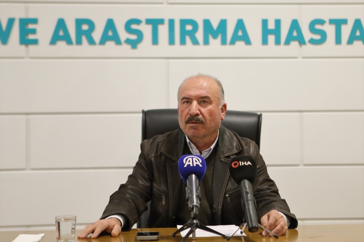 Çorum'un Sungurlu ilçesinde 4 aracın karıştığı zincirleme trafik kazasında, Tokat Belediye Başkanı...