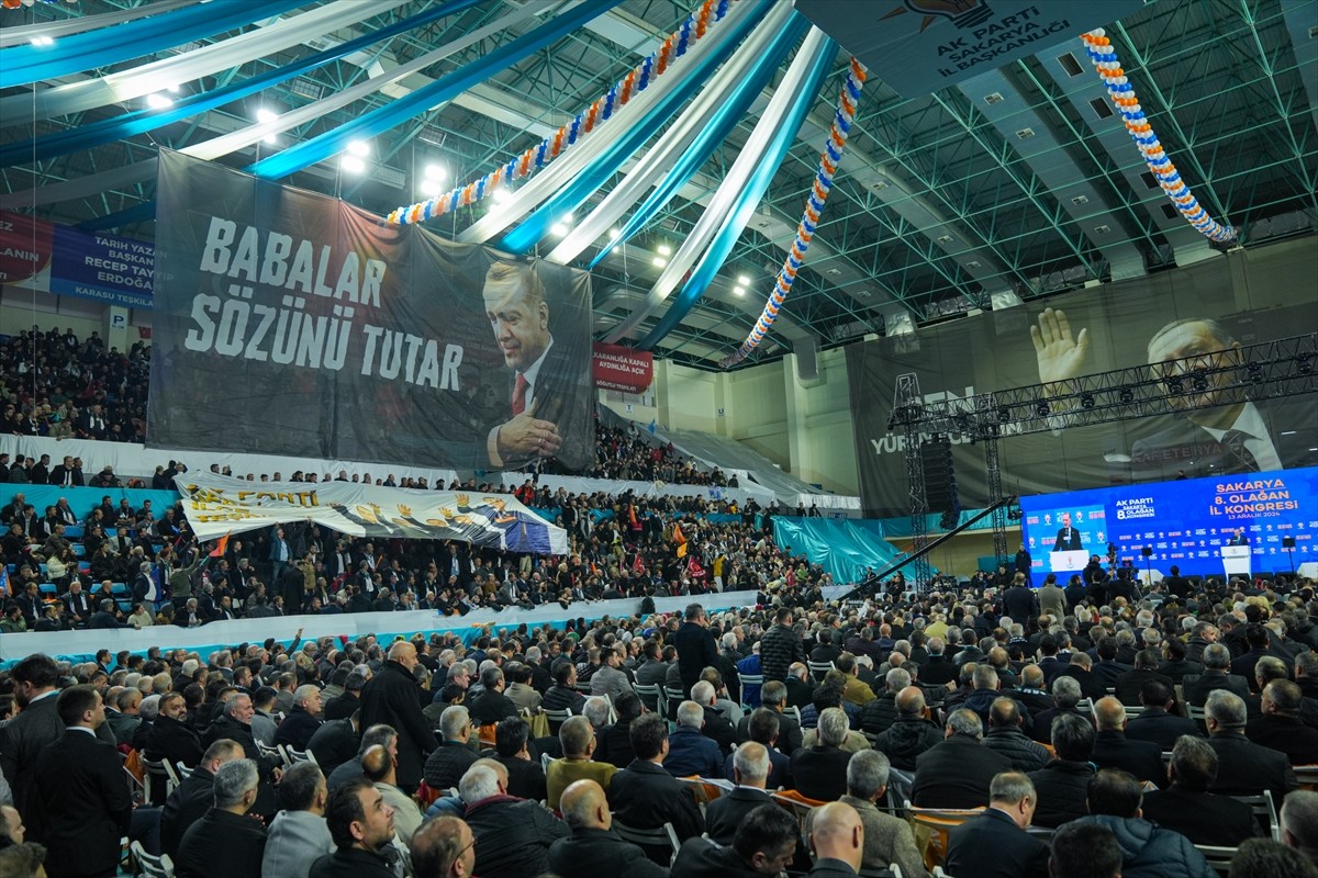 Cumhurbaşkanı ve AK Parti Genel Başkanı Recep Tayyip Erdoğan, Sakarya’da Serdivan Kapalı Spor...