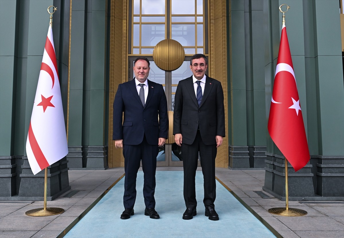 Cumhurbaşkanı Yardımcısı Cevdet Yılmaz (sağda), Kuzey Kıbrıs Türk Cumhuriyeti (KKTC) Cumhuriyet...