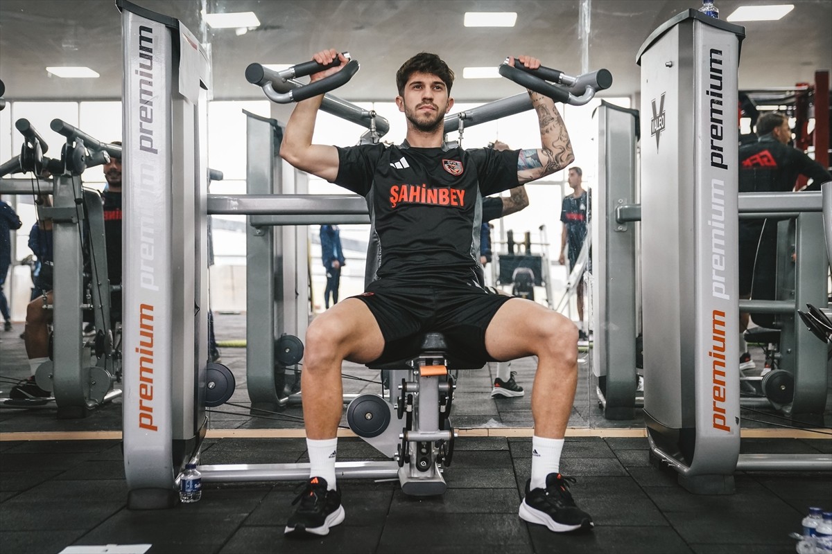 Gaziantep FK, Trendyol Süper Lig'in 18. haftasında 5 Ocak Cumartesi günü Kasımpaşa ile oynayacağı...