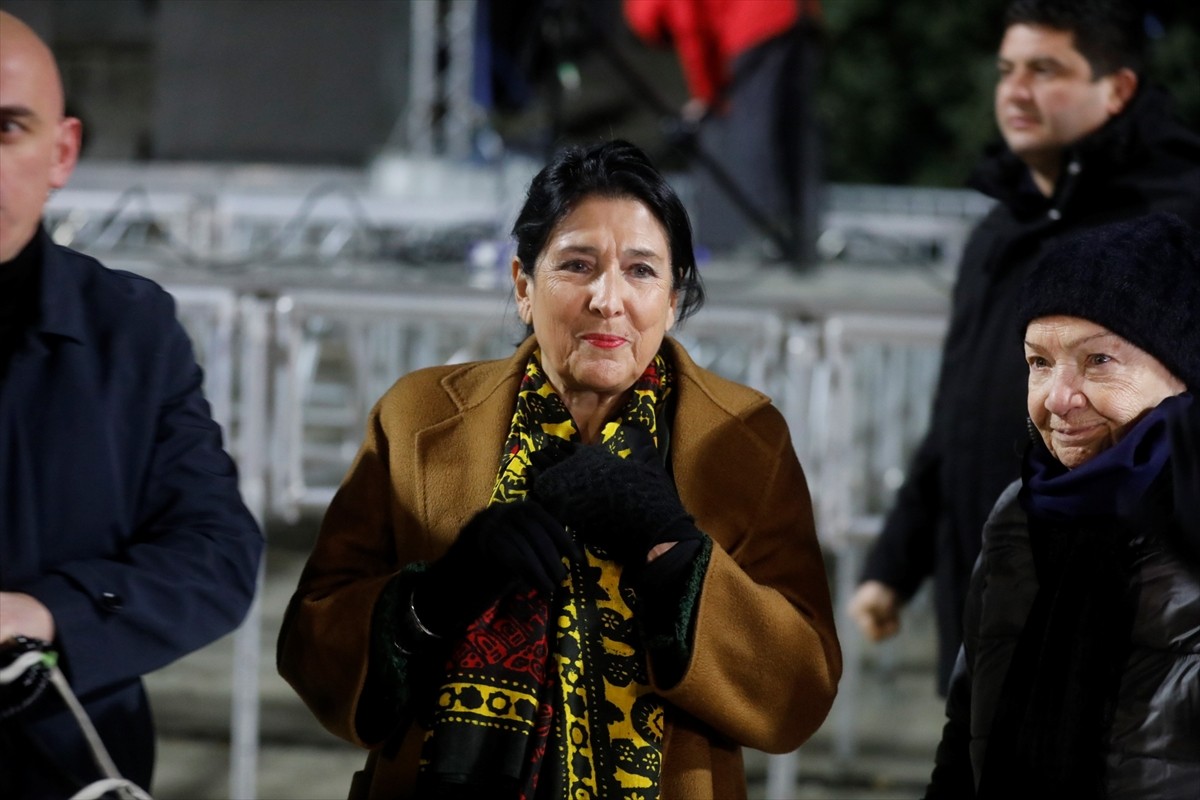 Gürcistan Cumhurbaşkanı Salome Zurabişvili, başkent Tiflis'te devam Avrupa Birliği (AB) yanlısı...