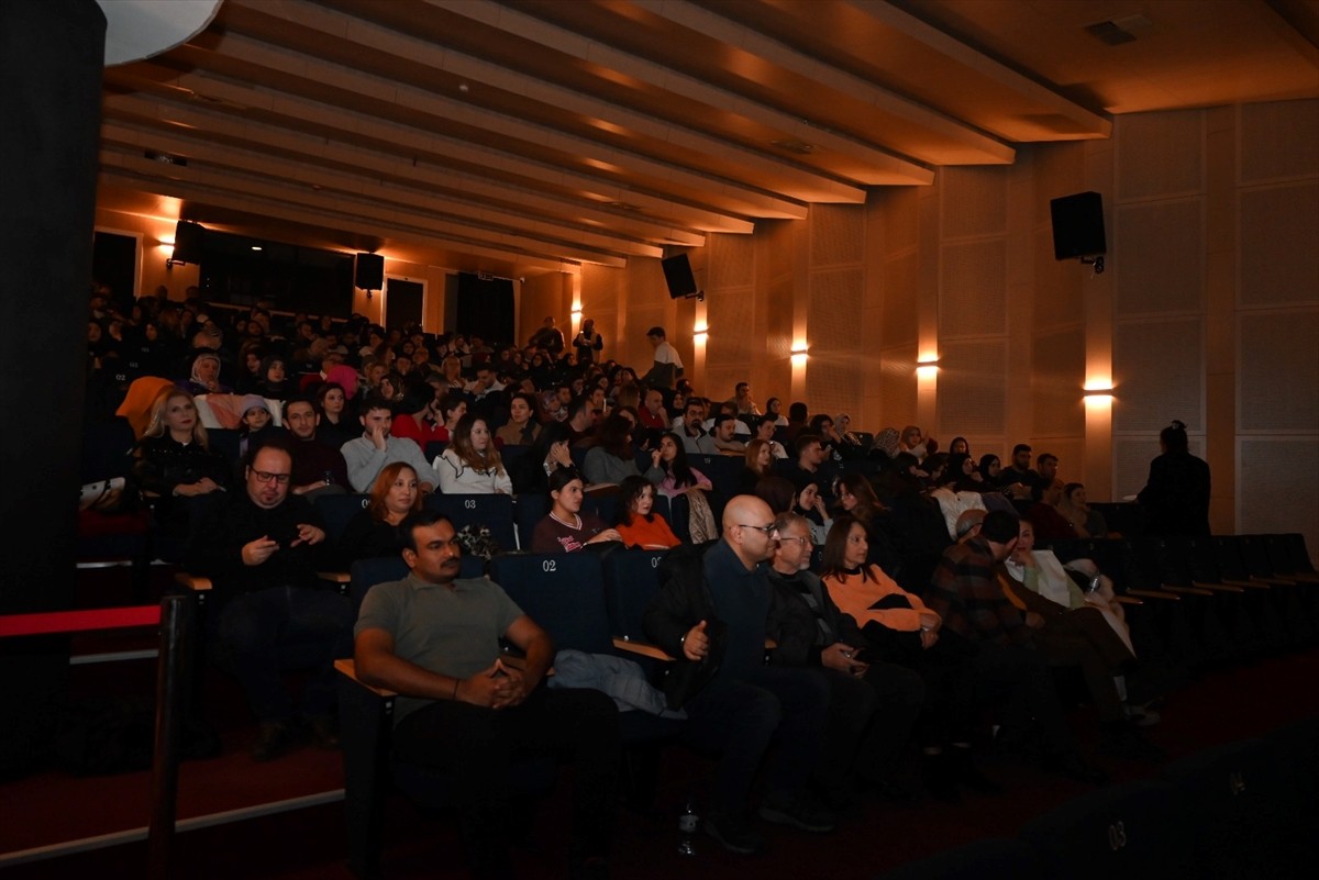 Hindistan'ın Ankara Büyükelçiliği tarafından, kamu diplomasisi faaliyetleri kapsamında, ödüllü...