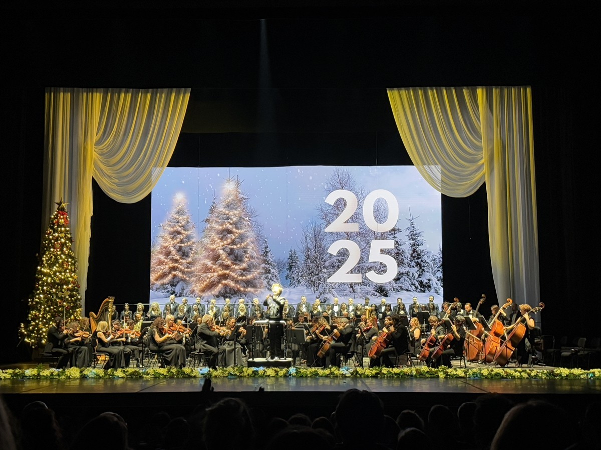 İstanbul Devlet Opera ve Balesi'nin (İDOB) "Yeni Yıl Konseri" Atatürk Kültür Merkezi Türk Telekom...