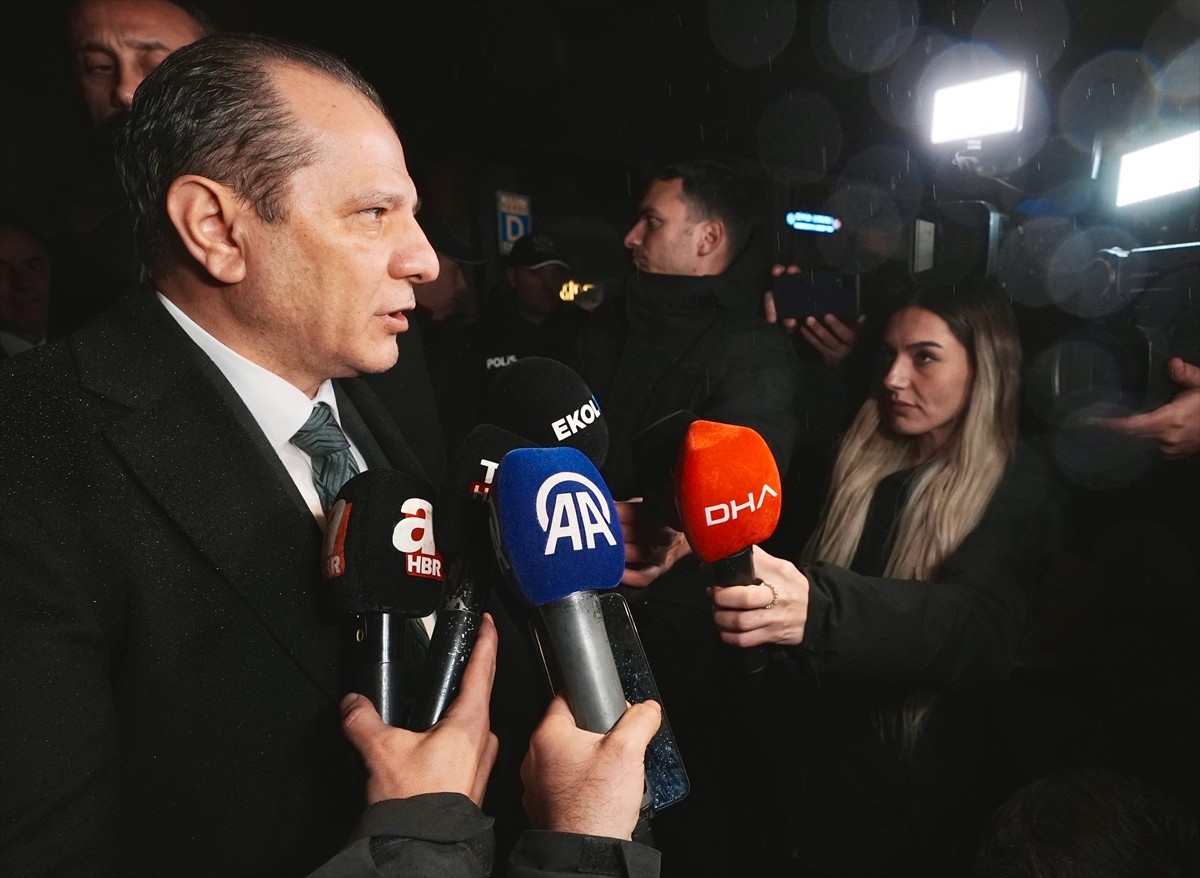 İstanbul Emniyet Müdürlüğü ekiplerince, suçla mücadele kapsamında faillerin tespiti ve...