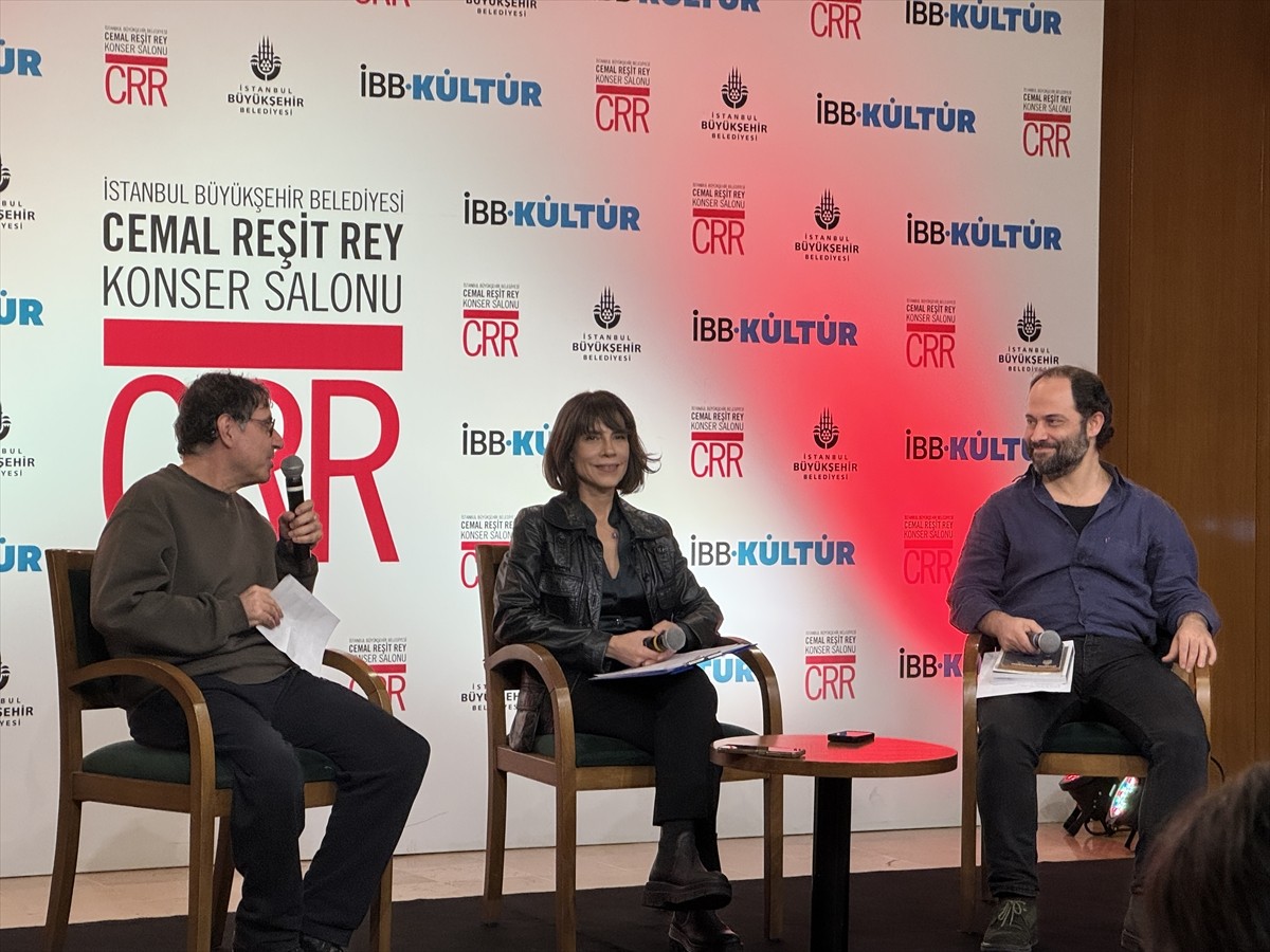 Kan kanseri nedeniyle 31 Temmuz'da vefat eden tiyatro sanatçısı Genco Erkal anısına "Güneşin...