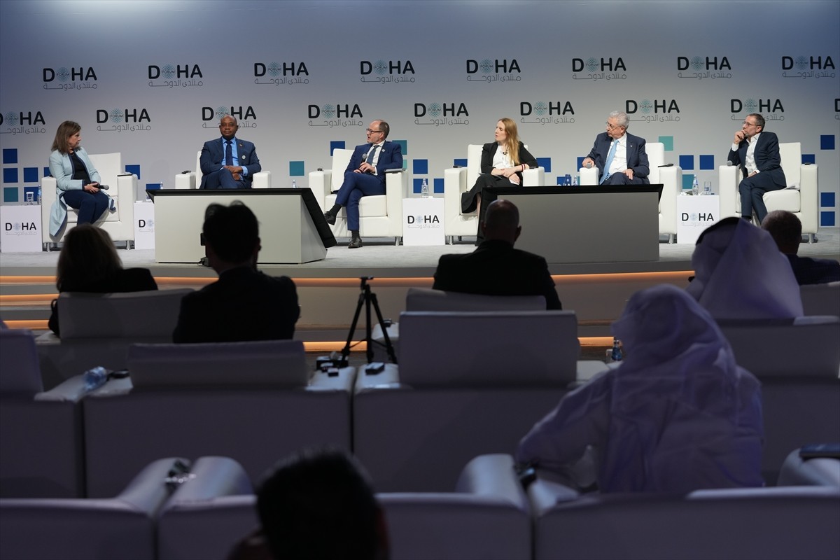 Katar'da "Yenilik Gereksinimi" temasıyla düzenlenen Doha Forum 2024'te "Filistin'de Bir Yıl Daha...