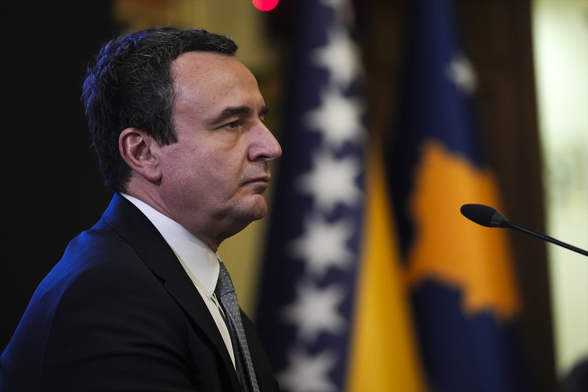 Kosova Başbakanı Albin Kurti, Krug 99 Bağımsız Entelektüeller Derneğince, Bosna Hersek'in başkenti...