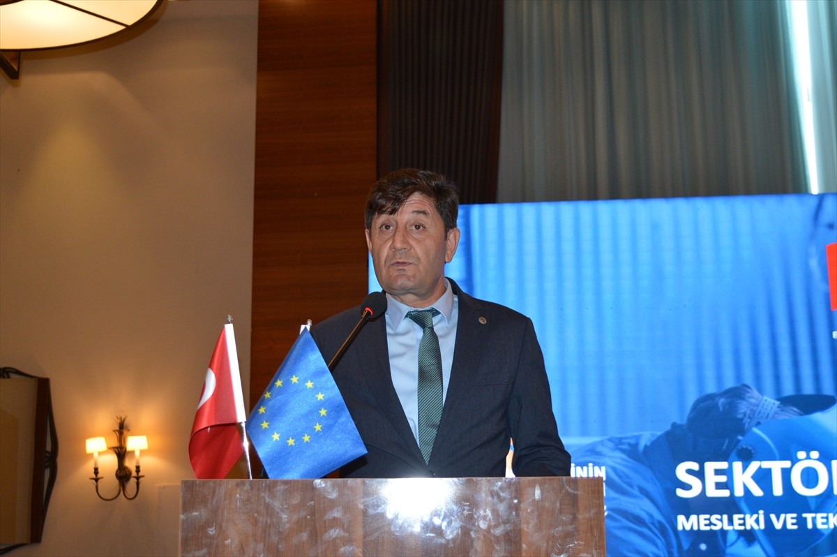 Mardin'de, "Mesleki ve Teknik Eğitim Yoluyla Sosyal ve Ekonomik Uyum Projesi (SEUP)" kapsamında 4...