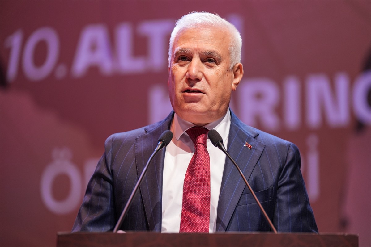 Marmara Belediyeler Birliği (MBB) tarafından düzenlenen Altın Karınca Ödülleri, 10. kez...