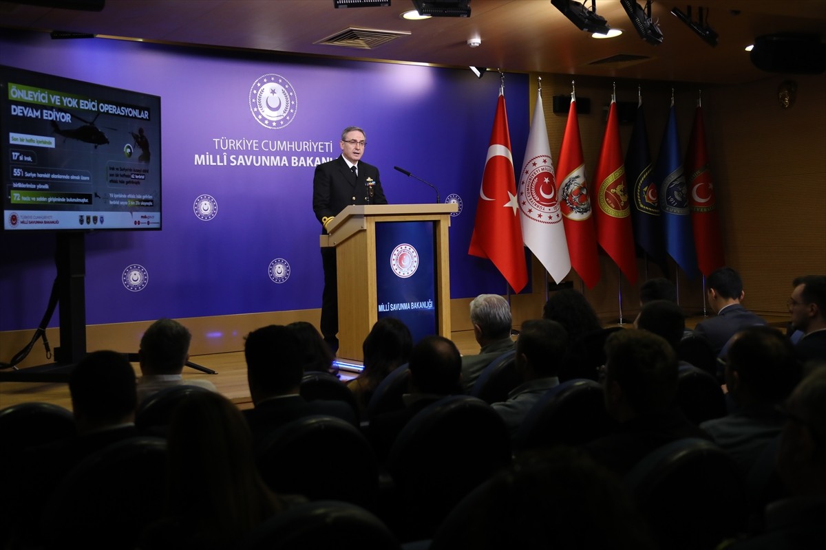 Milli Savunma Bakanlığı (MSB) Basın ve Halkla İlişkiler Müşaviri Tuğamiral Zeki Aktürk...