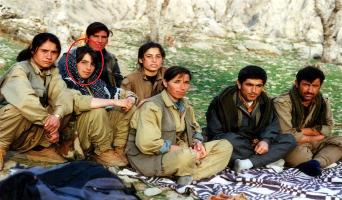 MİT, terör örgütü PKK/PAJK'ın sözde sorumlularından Yayla Kızılkaya'yı, Suriye'nin Kamışlı...