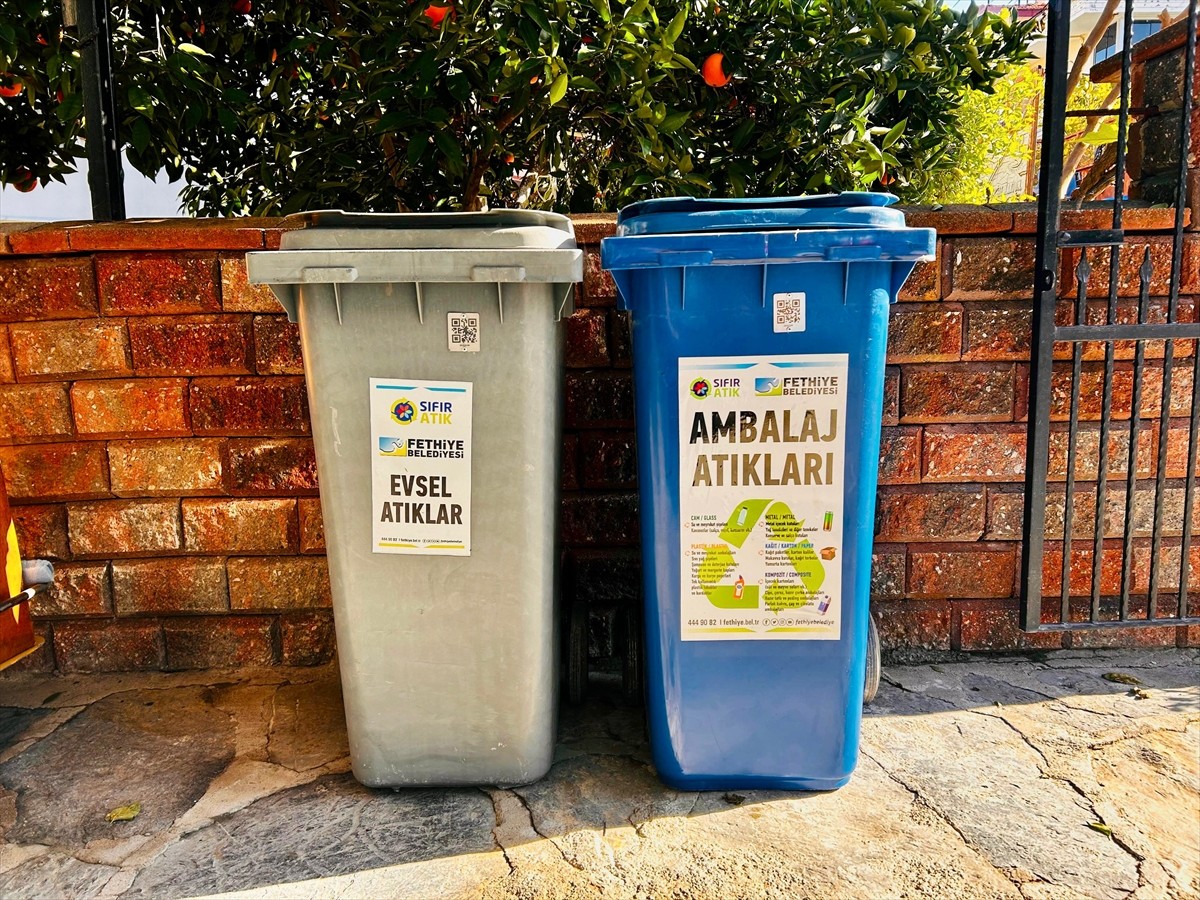 Muğla'nın Fethiye ilçesinde daha temiz bir çevre ve geri dönüşüm bilincini artırmak amacıyla...