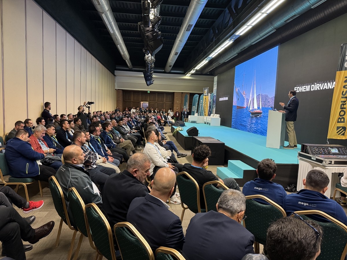 Muğla'nın Marmaris ilçesinde, bu yıl 6'ncısı düzenlenen "Uluslararası Yatçılık Sektörü" etkinliği...
